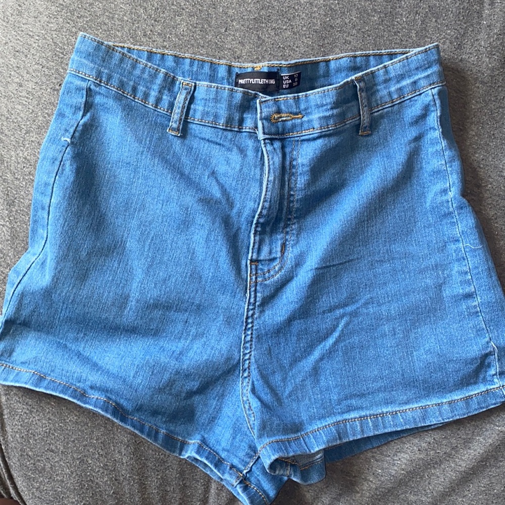 Pretty Little Thing Jean Shorts